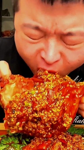 💥 Hot & Spicy Goat Ribs | Finger-Pulling Juicy Meat Eating Show 🍖🔥Experience the ultimate spicy goat rib eating satisfaction! In this video, I pull apart soft, juicy, fall-off-the-bone goat rib meat coated in a hot and flavorful masala. The tenderness, the steam, the spice — everything combines for a mouthwatering bite every time! spicy goat rib meat, tender rib pulling, juicy meat eating, ASMR food, spicy eating show, rib feast, juicy goat meat, trending eating video. #asmr #foodvideo #asmrf