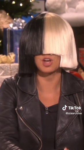 Sia Face Covering Explanation