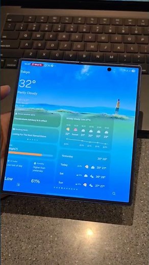 Samsung's Weather app on One UI 8 is absolutely beautiful.