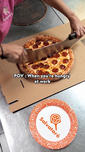 13K views · 37 reactions | Shhh 來狼 #pizza #pizzalove #pizzalover #pizzamemes #funny #foodie #hacks #relatable | Pizza Salvatoré | Facebook