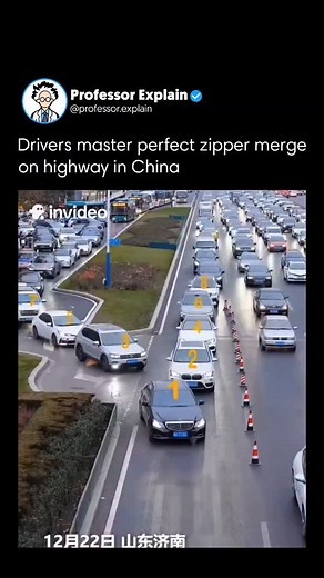 Professor Explain 🤯 | A video from Jinan, Shandong, dated 22 December 2025, shows drivers practicing zipper merging—alternating lane entry—on a... | Instagram