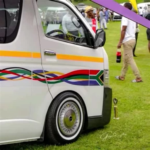 Kulani Munyu (@kulanimunyu)’s videos with Amazekethe (feat. Soulful Disciple & Mdu aka TRP) - Felo Le Tee & Scotts Maphuma & Nkulee501