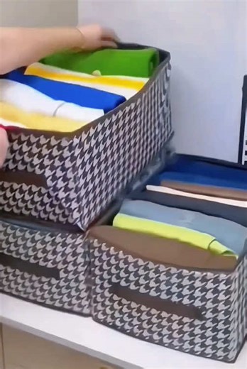 Smart Ways to Fold a T-Shirt for Storage
