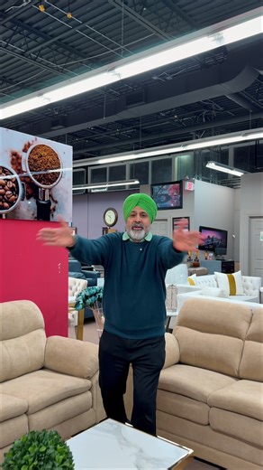 This beautiful sofa and loveseat for only $800 📍3711 Keele St, North York, ON M3J 1N1 📍74 Devon Rd, Brampton, ON L6T 5H3 📍1329 Kennedy Rd Unit 101, Scarborough 📍1119 Kennedy Rd, Scarborough, ON M1P 2K8 1 (437) 237-7372 #furniture #deal #brampton #northyork #scarborough #toronto #ontario #ottawa #bedroom #home #homedecor