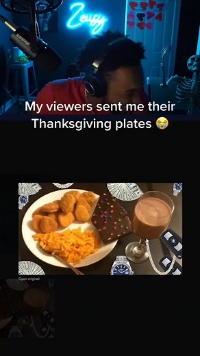 Bro flexing 😭😭 #twitch #react #meme #live | Zeusyaf