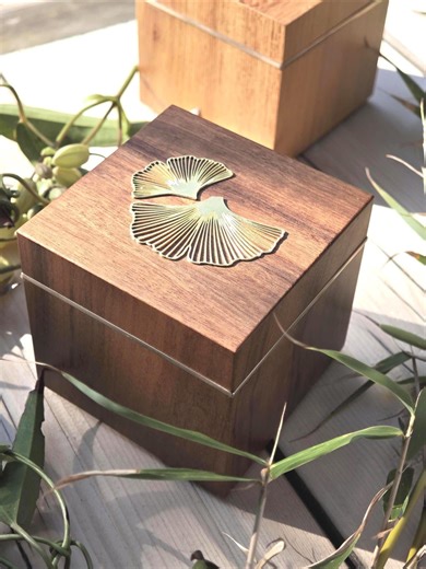 Personalized Small Memory Box, Made of Wood, Storage Option for Ashes Etc., Wood Veneer and Laser Engraving on Request. - Etsy