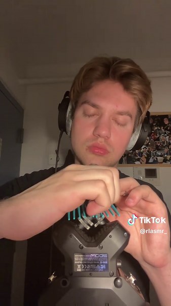 my mom has been looking for her wide tooth comb #asmr #sleep #relax | Asmr