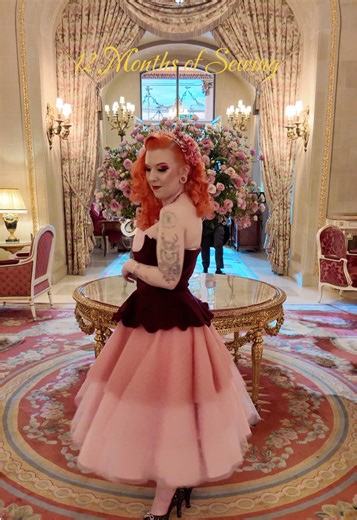 Everything I’ve made this year! (Not actually everything because I work as a costume maker so I’ve made other things, but this is what I’ve made for myself) 1. Dior inspired suit jacket with cape and hand sewn rouleaux trim 2. 1950s style prom dress with scalloped skirt, velvet bodice and pleated bust 3. 1930s style colour block dress with circular cape 4. Full circle skirt with appliqué of the Eiffel Tower on it made from felt and hand painted with fabric paint 5. 1950s style summer picnic dres