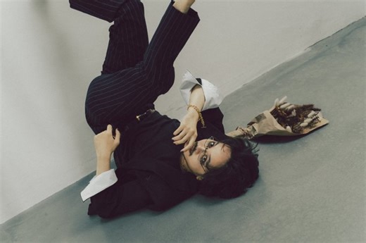 TOOBOE 是誰？《鏈鋸人》、《光逝去的夏天》片尾曲都是他，還以「john」名義任 VOCALOID 創作者 - MeMeOn 迷迷音