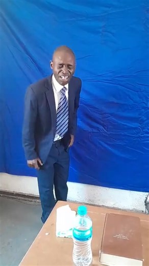 Prophet Madungwe preaching | Prophet Madungwe Church