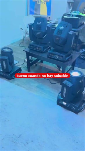 Programación de luces #programacion #beamlight #musicaurbana #musicproducer #lightshow #lights