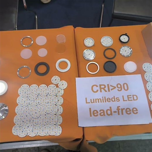 12V/24V LED Puck Lights for Under Cabinet & Furniture Lighting Applications