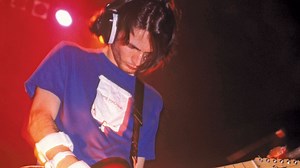 The secrets behind Jonny Greenwood's guitar tone on Radiohead's My Iron Lung