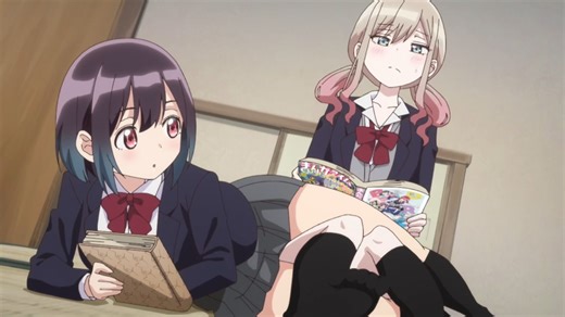 抖S学姐与抖M小狗 全12话（2025）