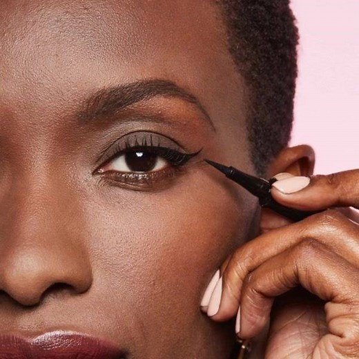 11K views · 46 reactions | Wing it your way with roller liner eyeliner... the newest addition to the roller lash family  Our matte liquid eyeliner features a precision felt tip for sharp controlled lines and a super-smooth application that won’t drag or smudge. | Benefit Cosmetics | Facebook