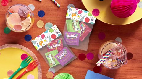 Wrigley's Skittles Fun Size Original, Wild Berry, and Sour Chewy Individually Wrapped Stocking Stuffers Christmas Candy Variety Pack, 26.46 Oz Bulk Bag