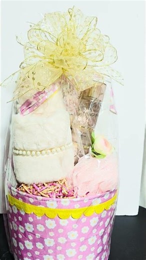 She’ll LOVE This 💝 Luxury Spa Gift Basket Reveal (360° Close-Up)