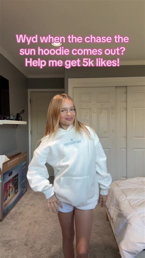 💝LIKE IT UP! 💝 🌴💗Help me get to 5K likes for the new @PINK PALM PUFF hoodie! 💗🌴 #fyp #viral #xyzabc #helpmeout #5klikes