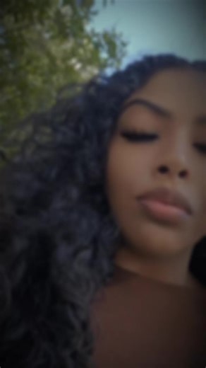 HoneyHavoc 🐝 (@hunnihavoc)’s videos with Feels So Right - Lloyd