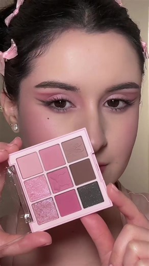 Ballet-Inspired Makeup Tutorial with dasique