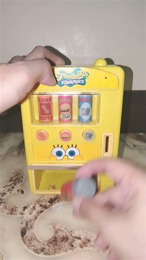 ASMR SpongeBob SquarePants Automatic Vending Machine #spongebob #satisfyingasmr #Trending #shorts