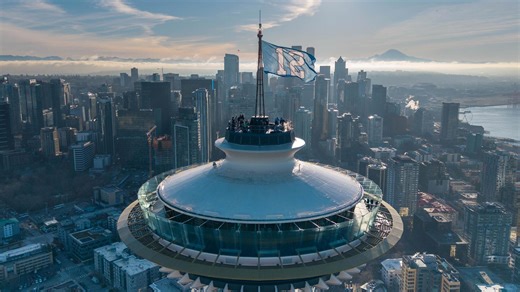 12th Man flag flies above Seattle ahead of Seahawks game