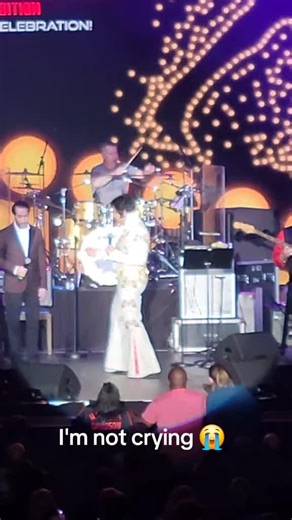 Beautiful Tribute to Elvis by Shawn Klush