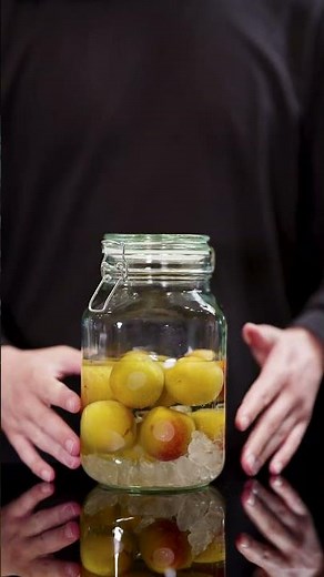 1週間でさわやかに、1カ月でまろやかに。冷凍梅でつくる梅酒【手作り果実酒のための日本酒】