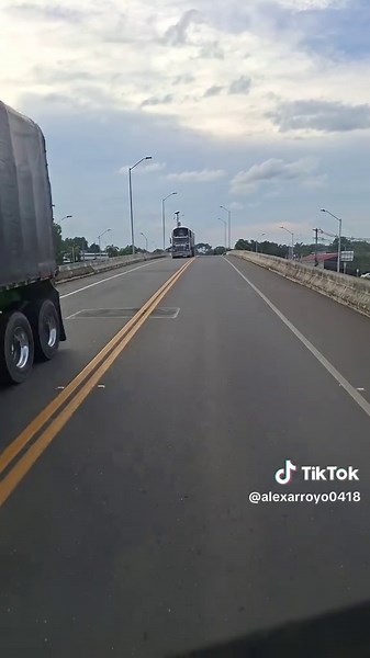 Videos de Alex arroyo (@alexarroyo0418) con “sonido original - Los Mejores Vallenatos 🪗”