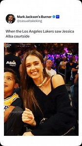 Jessica Alba sitting courtside had the Lakers acting different 😮‍💨 (Via @gdfactoryclips) | Hoops Hall
