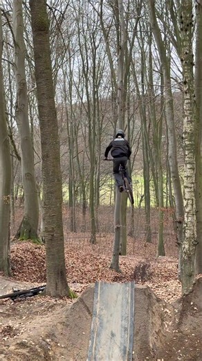 Mastering the Backflip on MTB: Tips and Tricks