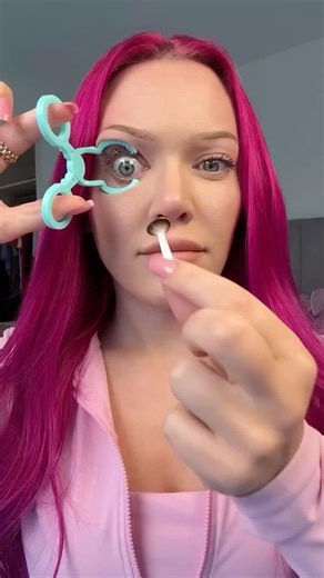 Eye tool for contacts… does this work? 👀
