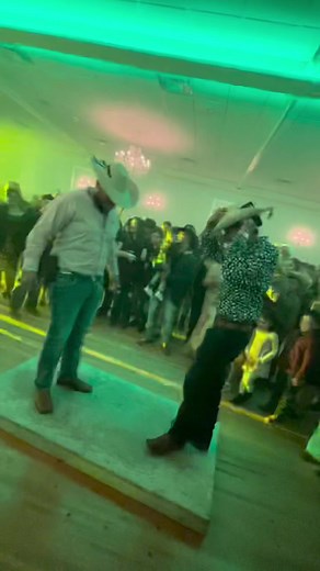 #bailestierracaliente #BailesCalentanos #zapateadocalentano #PuroTierraCaliente #SombreroCalentano | Bailes_Tierracaliente