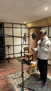 MAGIC TRICK by MARIO LOPEZ 😱😳 #magic #magictrick #illusion #streetmagic #cardtrick #cardistry #cardart #illusionist | Milaad Khodadoust