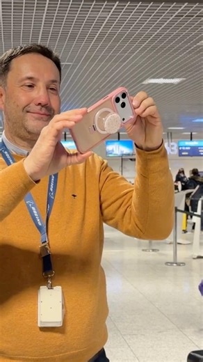 אורבי מטייל | כל פעם מחדש כשמבקשים תמונה ממישהו בחול #טיולים #travel