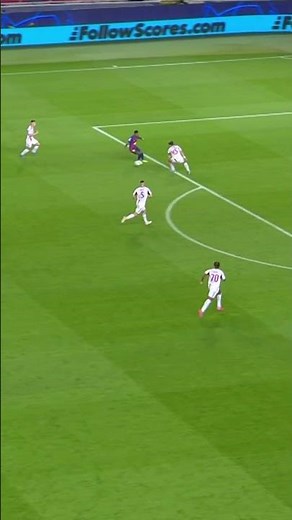 Pedri puts in a sweet ball and Rashford finishes it brilliantly 🍬 #fcbarcelona #championsleague