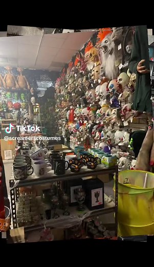 It’s Halloween Everyday at Screamers Costumes 🎃 Soooo much Horror and Halloween Merch it will blow your mind 🎃 TWO stores side by side LOADED with all things creepy and spooky 🙀 #michigan #screamerscostumes #clintontownship #detroit #freaksandgeeks #michaelmyers #masks #halloween #terrifier #terrifier2 #horrormovie #goth #gothgirl #horrorlovers #horrortoys #halloweenmakeup #halloweencostume #halloweeneveryday #horrorprops #horrormerch #halloweenmerch #spiders #creepy #scary #halloweenmerchand