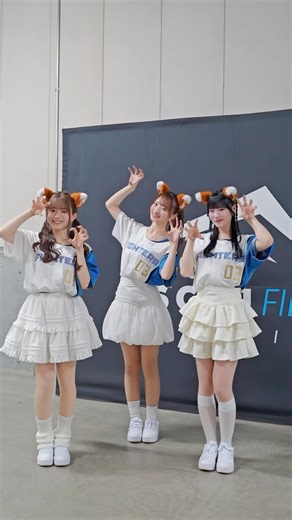 新曲「#Revive」きつねバージョン🦊 #ClariS #クララ #エリー #アンナ #北海道日本ハムファイターズ #lovefighters #エスコンフィールド北海道