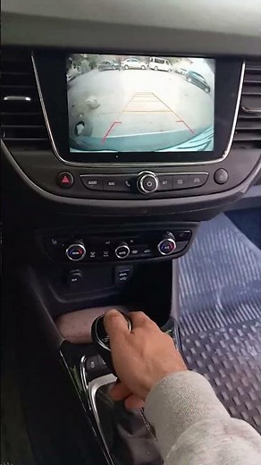 installation caméra de recul OPEL CROSSLAND