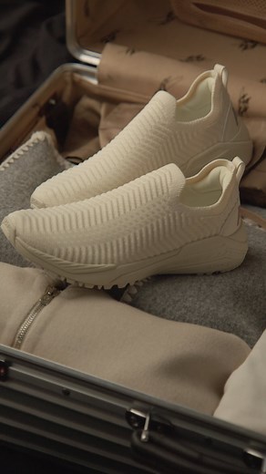 APL — Athletic Propulsion Labs on Instagram: "Meet the TechLoom Traveler: our newest travel-inspired silhouette designed for all-day comfort no matter where the world may take you. This travel-inspired shoe style features: 🛫 Seamless, one-piece 3D stretch rebound TechLoom upper for a comfortable, custom fit. 🛫 Slip-on design with herringbone knit upper moves with your feet, while internal reinforcements keep you secure 🛫 Single piece upper allows a sleek and low profile fit, removing excess b