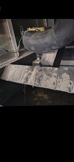 Dexter washer leaking #laundromat #business #trending #money