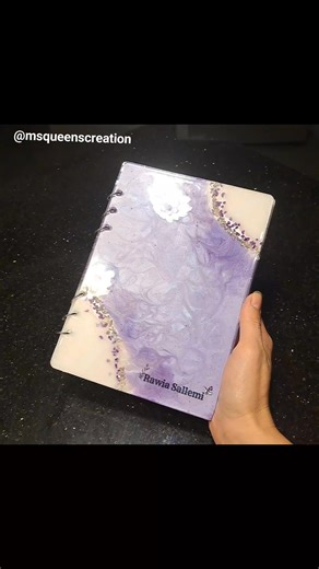 BLOC NOTE Sur commande  ✅️LARGE GAMME DE COULEUR ✅️DESIGN UNIQUE ✅️A VOS CHOIX PASSEZ VOS COMMANDES EN NOUS ENVOYANT UN MESSAGE SUR FACEBOOK OU INSTAGRAM  | MS Queens Création | Facebook