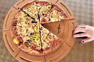 Company creates ‘next generation’ pizza-serving plate with ‘touchless border’