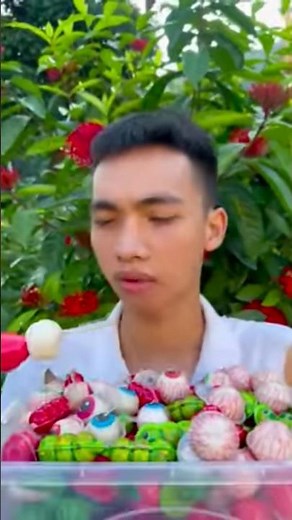 🫐🍒ASMR Dubble Bubble GUM Challenge!🍇🫘 (Part 2 - Extreme Chewing Sounds!)