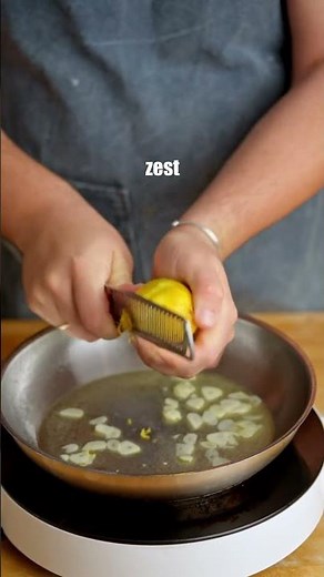 Next-Level White Wine & Lemon Butter Sauce for Fresh Pasta! 🍋🍷