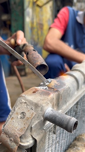 Best way to fix damaged radiator ! | The Daily Mix