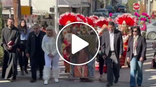 Binational Virgin of Guadalupe celebration draws crowds in downtown Laredo - NewsBreak
