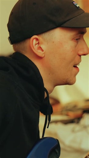 Smooth Melodic Guitar Vibes: Let's Try This Beat! #shorts