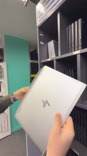 Avantaj Bilişim | İstanbul Bayrampaşa’da Laptop Kütüphanesi Açıldı 🤗 Kurumsalların tercih ettiği zengin model çeşitliliği ve güçlü stok yapısıyla Laptop... | Instagram