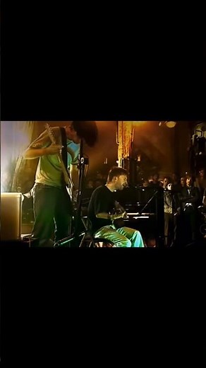 Radiohead Knives Out Live Performance